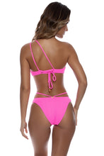 WAVY BABY - Asymmetric Ring Top & Moderate Ring Side Bottom • Blazing Pink