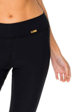 TRINIDAD - Elastic Band Sports Bra Top & Laser Cuts Capri Legging • Black