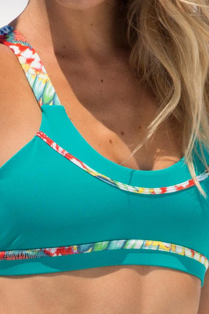 WILD HEART - Crossback Sports Bra & Laced Panel Skinny Legging • Multicolor