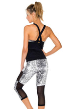 BOMBO - Mesh Inner Top V Cross Back Tanktop & Cross Waistband Mesh Cut Out Capri Legging • Multicolor