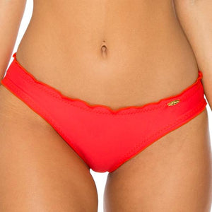 Girl On Fire-L176-521-417