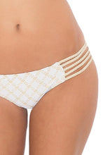 DIAMANTES DE CORAL - Triangle Halter Top & Braided Side Full Bottom • White