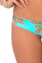 SUEÑOS ESTRELLADOS - Zig Zag Knotted Cut Out Triangle Top & Reversible Zig Zag Open Side Moderate Bottom • Multicolor