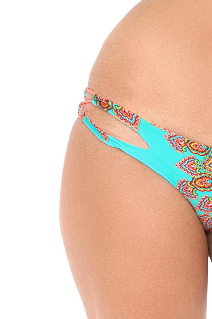 SUEÑOS ESTRELLADOS - Cut Out Halter Top & Reversible Zig Zag Open Side Moderate Bottom • Multicolor