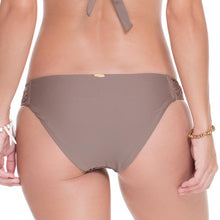 COSITA BUENA - Full Bottom