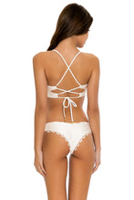 NOCHES DE SEVILLA - Underwire Top & Seamless Wavey Ruched Back Bottom • White