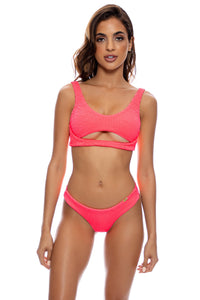 PURA CURIOSIDAD - Open Front Bralette & Seamless Wavy Ruched Back Bottom • Guava