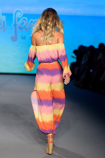 MIAMI SUNSETS - Crop Top & Split Side Jogger Pant • Multicolor Runway