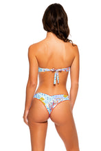 AY QUE CUTE! - Gold V Ring Bandeau Top & Seamless Wavy Ruched Back Bottom • Multicolor