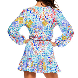 AY QUE CUTE! - Deep V Frill Hem Dress