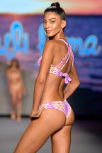 OASIS BABE - Strappy Bandeau Top & Seamless Wavy Ruched Back Bottom • Multicolor Runway