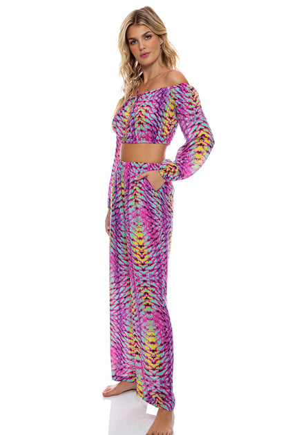 OASIS BABE - Crop Top & Relaxed Fit Pants • Multicolor