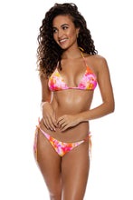 RETRO DREAM - Triangle Top & Seamless Wavy Ruched Back Tie Side Bottom • Multi Pink