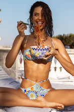 AMALFI - Sweetheart Balconette & Diamond Cut Bottom • Multicolor Campaign