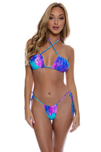 LULI REEF - Reversible Multiway Scrunched Cup Bandeau Top & Reversible Seamless String Brazilian Tie Side Bottom • Multicolor