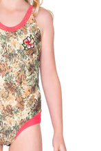 WORLD ON FIRE - Patch One Piece • Multicolor